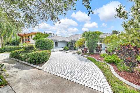 82Nd, HIALEAH, FL 33016