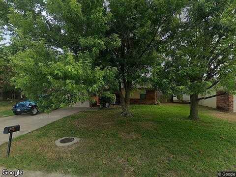 Briar, BENBROOK, TX 76126