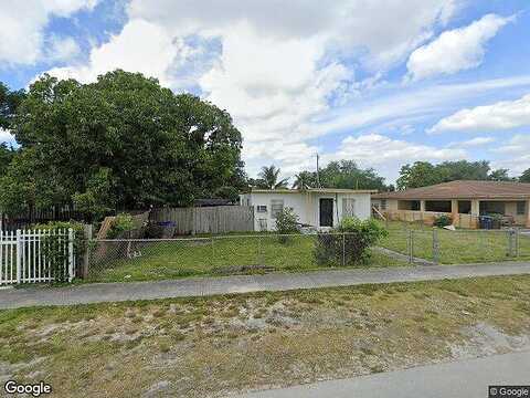 20Th, OPA LOCKA, FL 33054