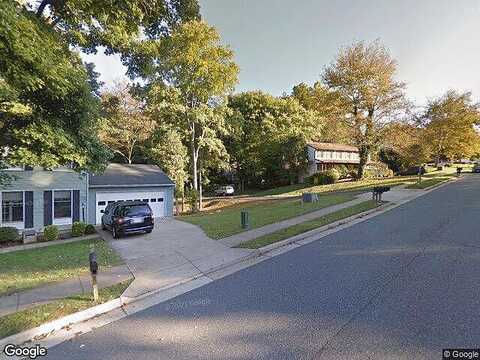 Holleyside, DUMFRIES, VA 22025