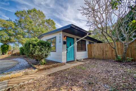 54Th, SAINT PETERSBURG, FL 33703