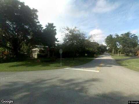 68Th, PINECREST, FL 33156