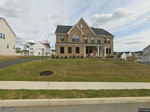 Adrienne, WEST CHESTER, PA 19380