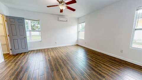 Pine, CLEARWATER, FL 33756