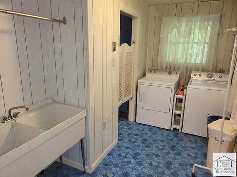 Tatum, MARTINSVILLE, VA 24112