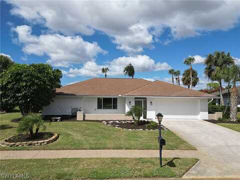 Saint Andrews, NAPLES, FL 34113