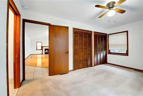 Whispering Oaks, EDEN PRAIRIE, MN 55346