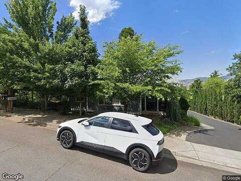 Holly, ASHLAND, OR 97520