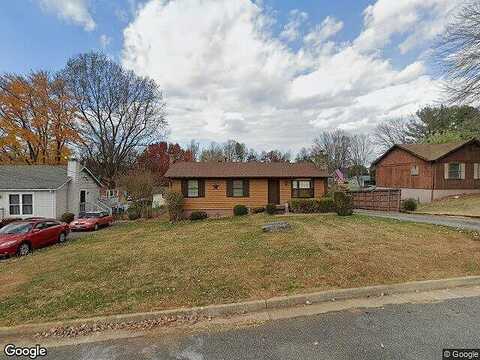 Newport, LYNCHBURG, VA 24502