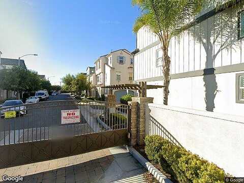 Tribella, SANTA ANA, CA 92703