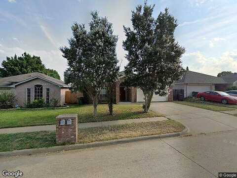 Vandalia, ARLINGTON, TX 76017