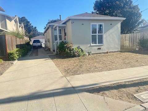 West, SALINAS, CA 93901