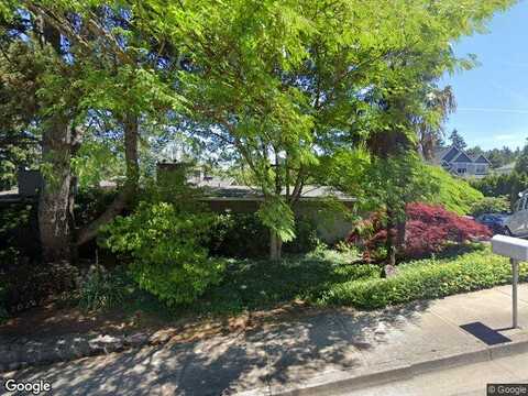 Summit, WEST LINN, OR 97068
