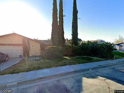 15Th, LANCASTER, CA 93534