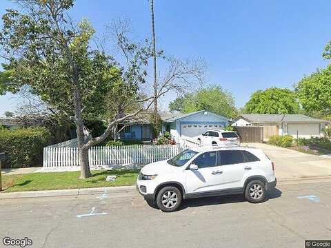 Ezie, FRESNO, CA 93727