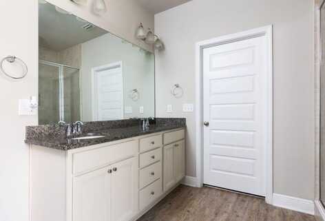 Moonstone, NAVARRE, FL 32566