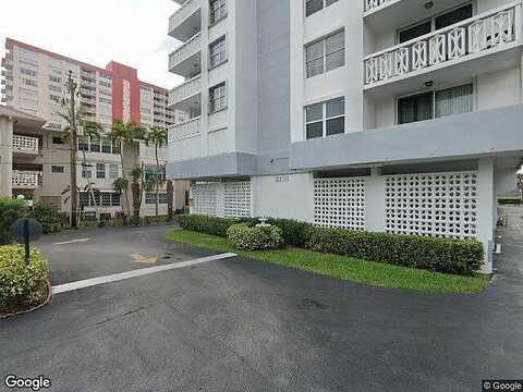 Ocean, HALLANDALE BEACH, FL 33009
