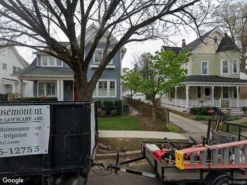 Howell, ALEXANDRIA, VA 22301