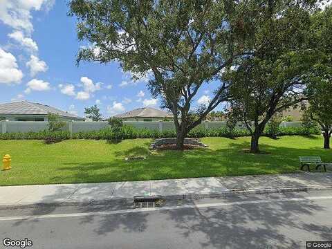 Somerset, LAUDERDALE LAKES, FL 33311
