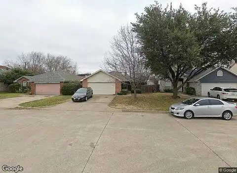Walden Place, GRAND PRAIRIE, TX 75052