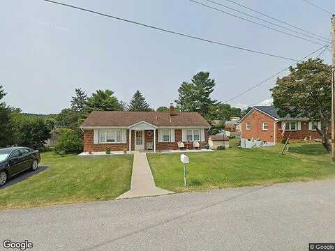 Ann, STAUNTON, VA 24401