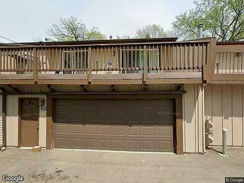River Woods, BURNSVILLE, MN 55337