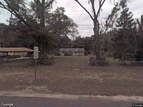 Poinsettia, DELAND, FL 32724