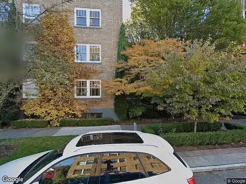 16Th, SEATTLE, WA 98122