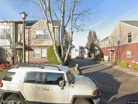 Beech, PORTLAND, OR 97230