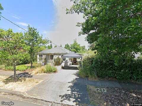 31St, EUGENE, OR 97405