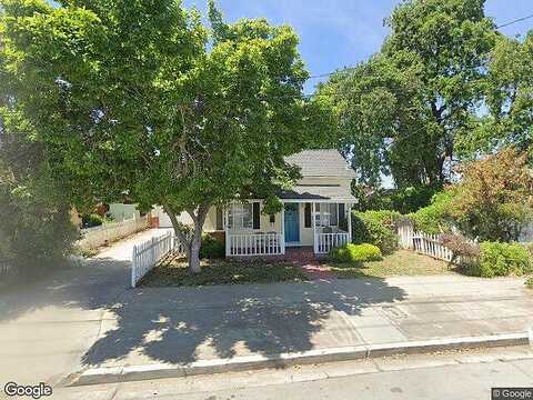 East, HOLLISTER, CA 95023