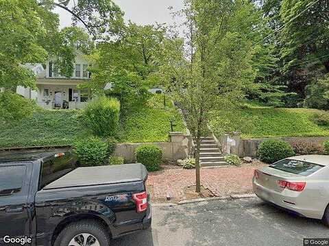 Howard, POTTSVILLE, PA 17901