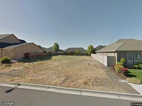 Pumpkin, EAGLE POINT, OR 97524