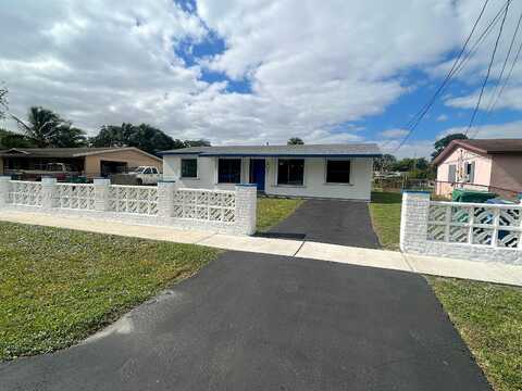 33Rd, LAUDERHILL, FL 33311