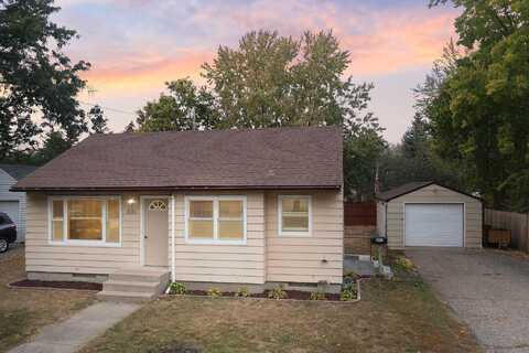 Stoughton, CHASKA, MN 55318