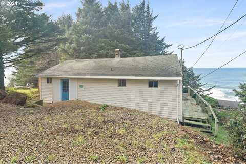 Hillcrest Ave, Cloverdale, OR 97112