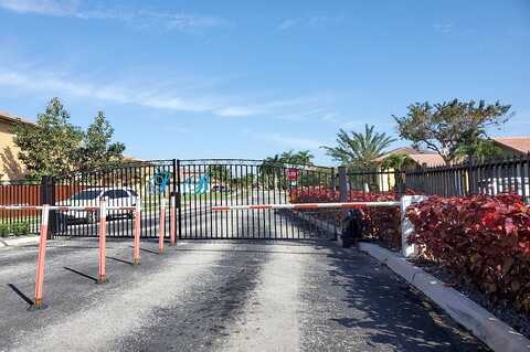 12Th, HOMESTEAD, FL 33033