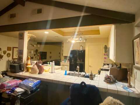 13Th, PALMDALE, CA 93551