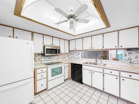 Ironwood, ZEPHYRHILLS, FL 33542