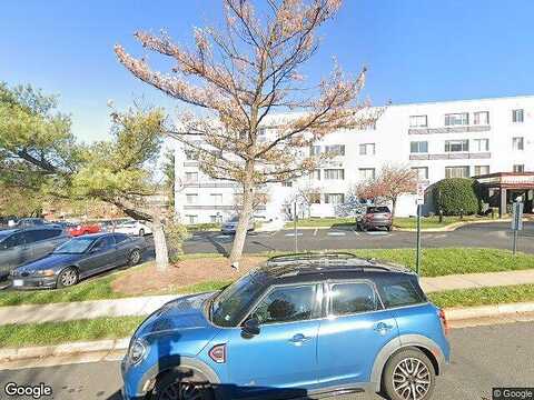 5Th, ARLINGTON, VA 22204