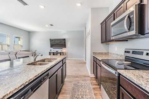 Daisy Meadow, ZEPHYRHILLS, FL 33541