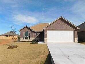 Main, GRANBURY, TX 76049