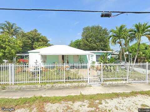 9Th, HIALEAH, FL 33010