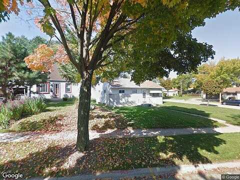 61St, MILWAUKEE, WI 53219