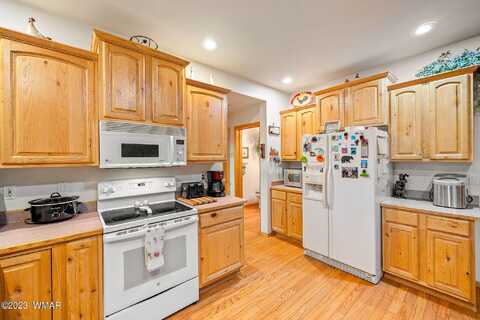 Loma Linda, PINETOP, AZ 85935