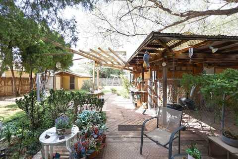 31St, LUBBOCK, TX 79411