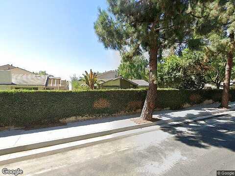 West Wind, SANTA ANA, CA 92704