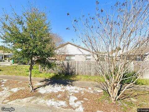 Lola, DESTIN, FL 32541