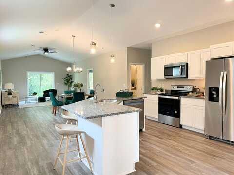9Th, ISANTI, MN 55040