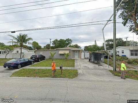 14Th, LANTANA, FL 33462